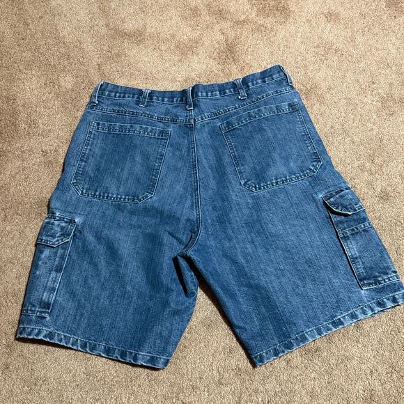 Bundle Of 2 Pair Men’s Cargo Casual Shorts Wrangler Denim Chaps Khaki 36 - Picture 3 of 12